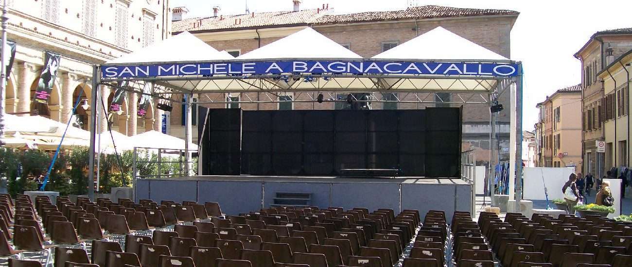 001-CUPOLE-MULTIPLE-TENSOSTRUTTURE-ARGELLI-SRL